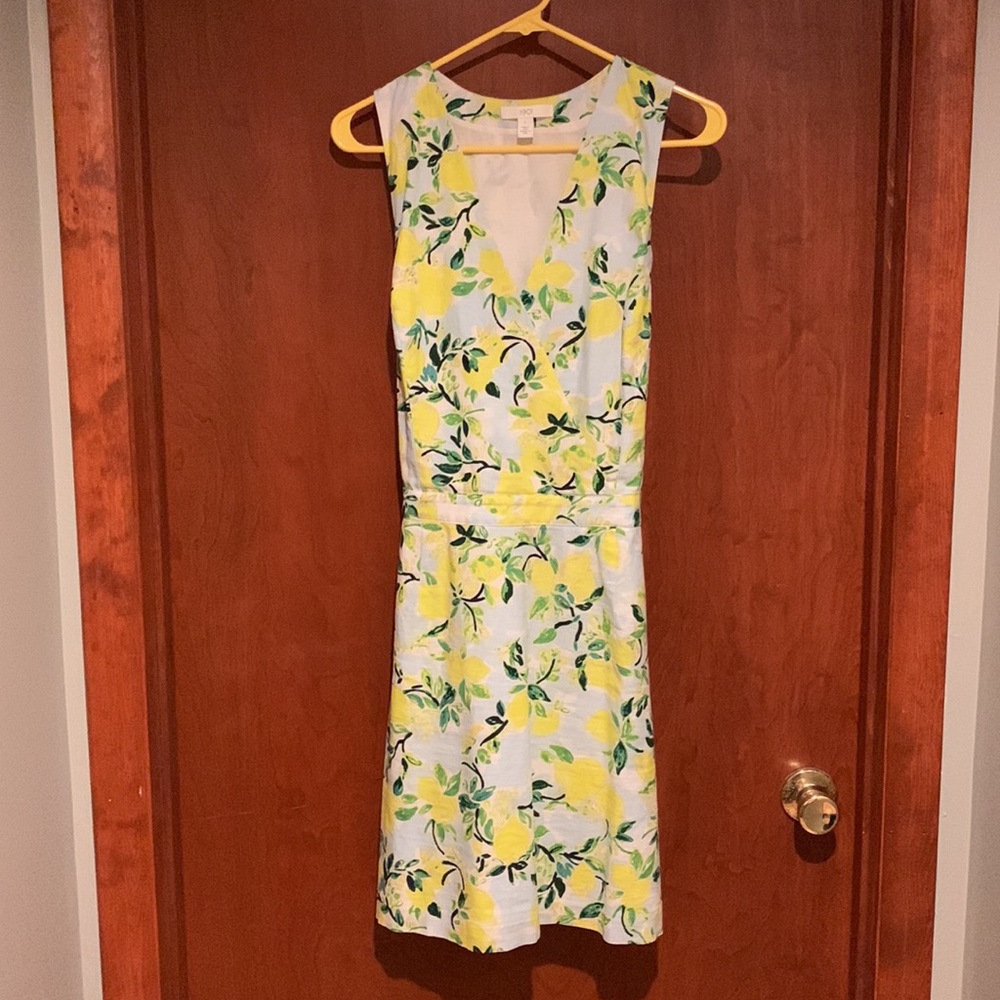 1901 Tie Front Lemon Print Mini Dress - Picture 2 of 14
